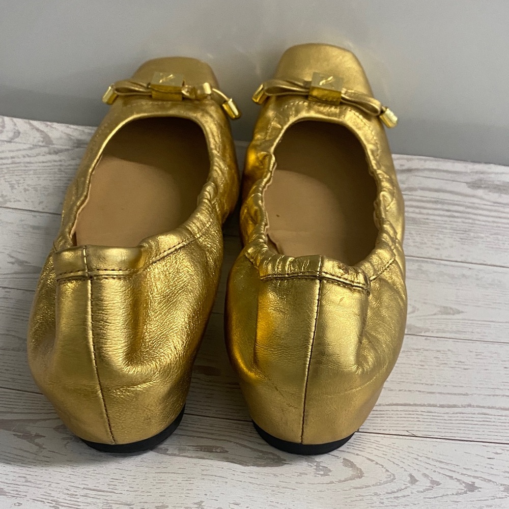 Donald J Pliner Gold Metallic Ballet Flats Women’s 9.5 Leather Bow Square Toe De - Picture 5 of 8